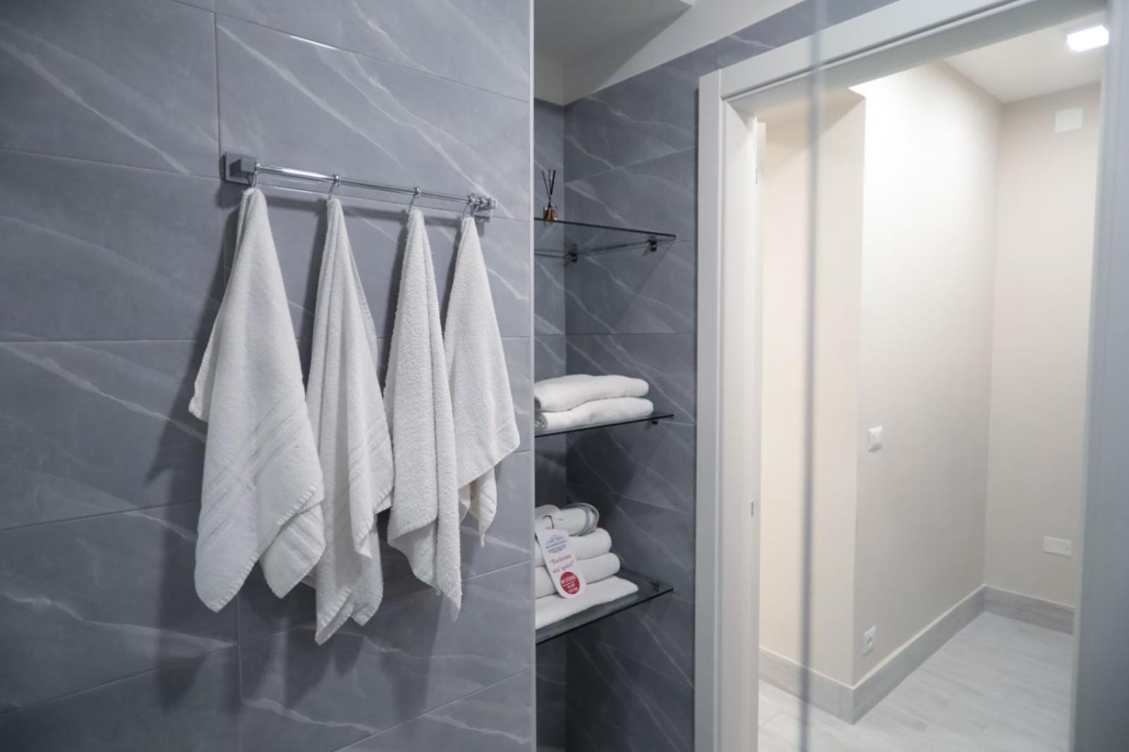 Residenza Esposito Economy * Naples
